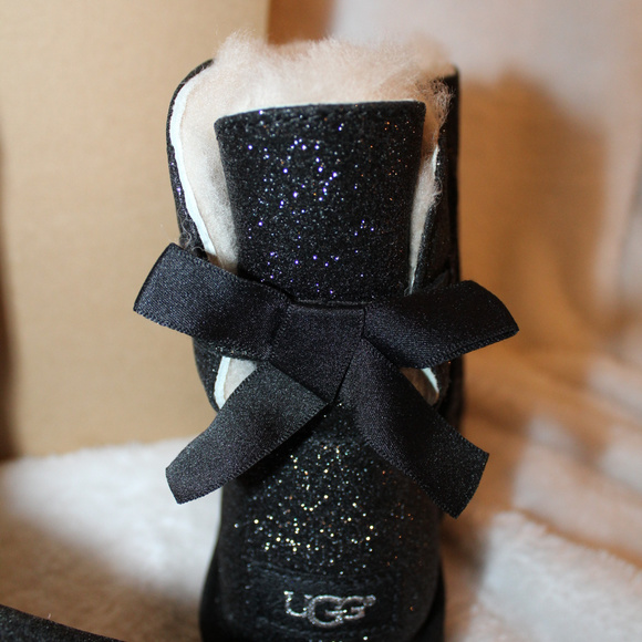 UGG MINI BAILEY BOW SPARKLE BOOTS NEW! - Picture 2 of 8